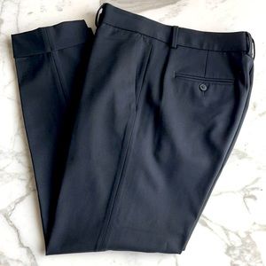 Black stretch wool dress pant size 32